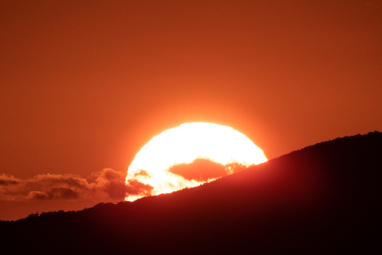 人人视频电视上怎么安装：详细步骤与注意事项全解析